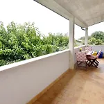 Grosse In Babici Mit Garten Und Terrasse By Interhome Διαμέρισμα *