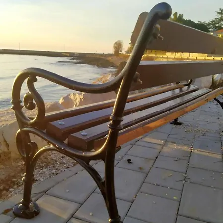 Lägenhet Grosse In Babici Mit Garten Und Terrasse By Interhome *